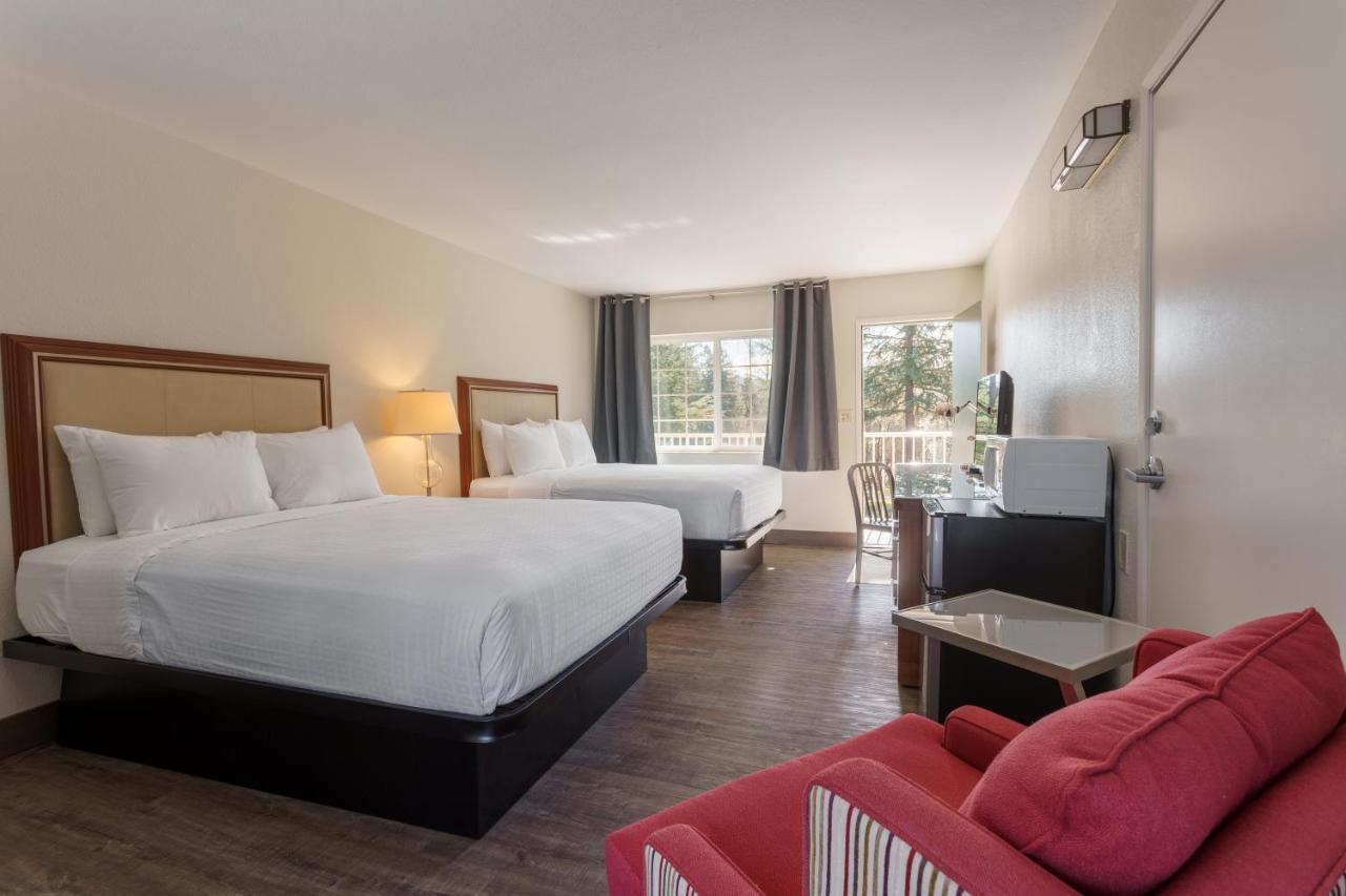 Riverfront Inn Roseburg Ngoại thất bức ảnh